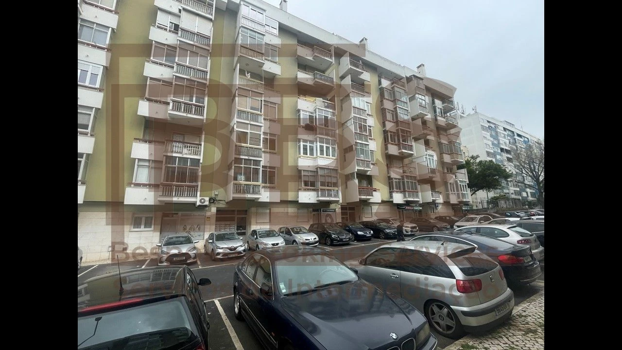 Apartamento T2 para Venda em Oeiras e São Julião da Barra, Paço de Arcos e Caxias Foto 58