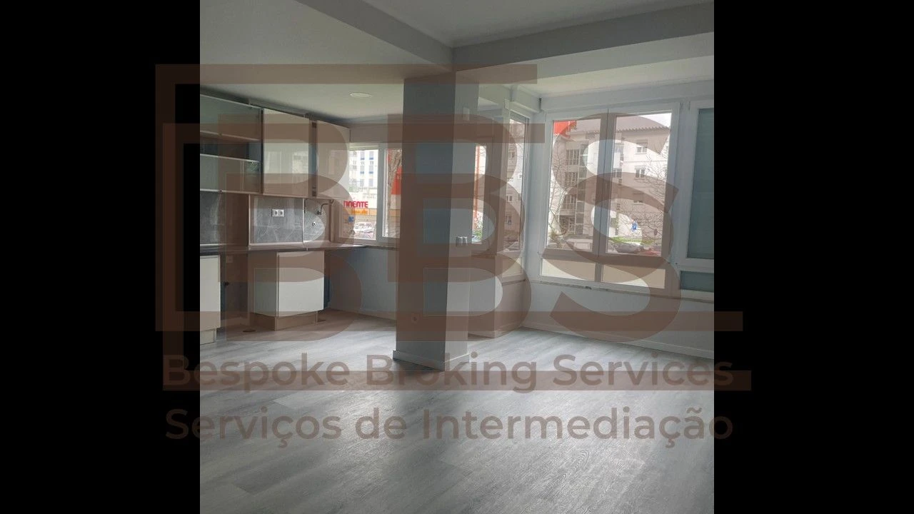 Apartamento T2 para Venda em Oeiras e São Julião da Barra, Paço de Arcos e Caxias Foto 5