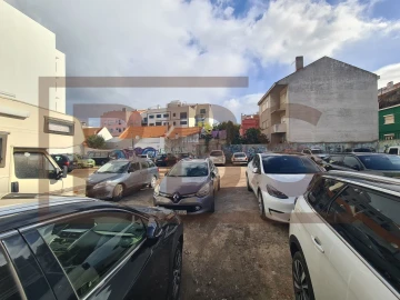 Prédio para Venda em Barreiro e Lavradio