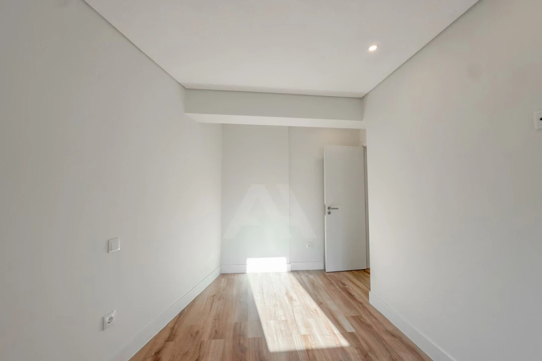 Apartamento T2 para Venda em Cascais e Estoril Foto 24