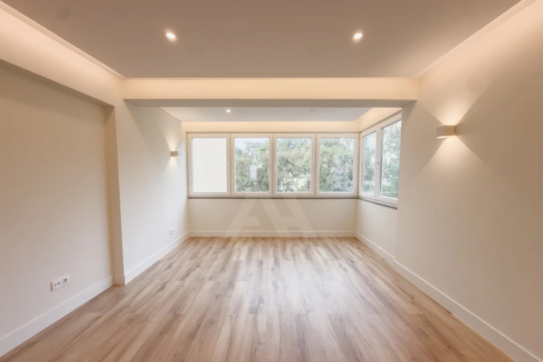 Apartamento T2 para Venda em Cascais e Estoril Foto 4
