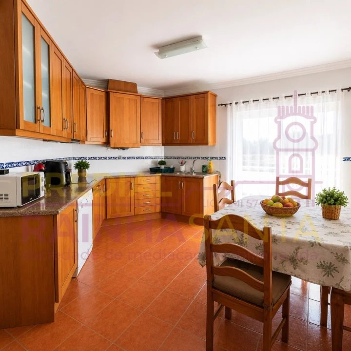 Apartamento T4 para Venda em São Martinho do Bispo e Ribeira de Frades Foto 11