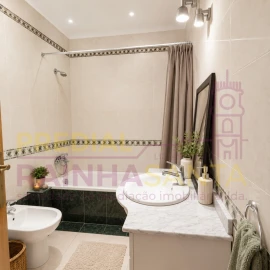 Apartamento T4 para Venda em São Martinho do Bispo e Ribeira de Frades