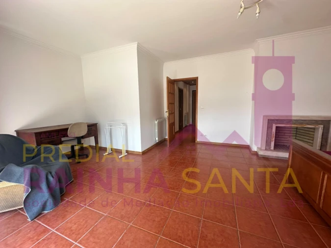 Apartamento T4 para Venda em São Martinho do Bispo e Ribeira de Frades Foto 3