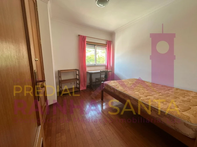 Apartamento T4 para Venda em São Martinho do Bispo e Ribeira de Frades Foto 8