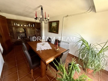 Quinta T5 para Venda em Santa Marinha e São Martinho