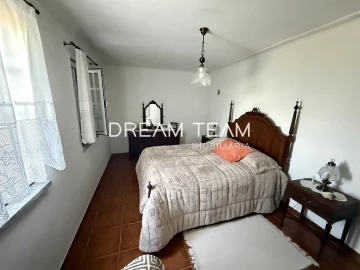 Quinta T5 para Venda em Santa Marinha e São Martinho