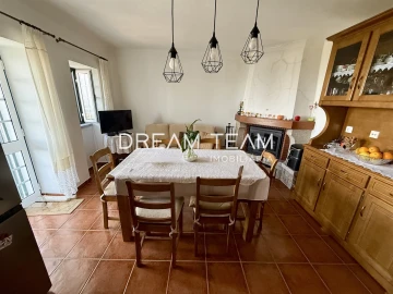 Quinta T5 para Venda em Santa Marinha e São Martinho