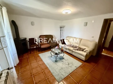 Quinta T5 para Venda em Santa Marinha e São Martinho