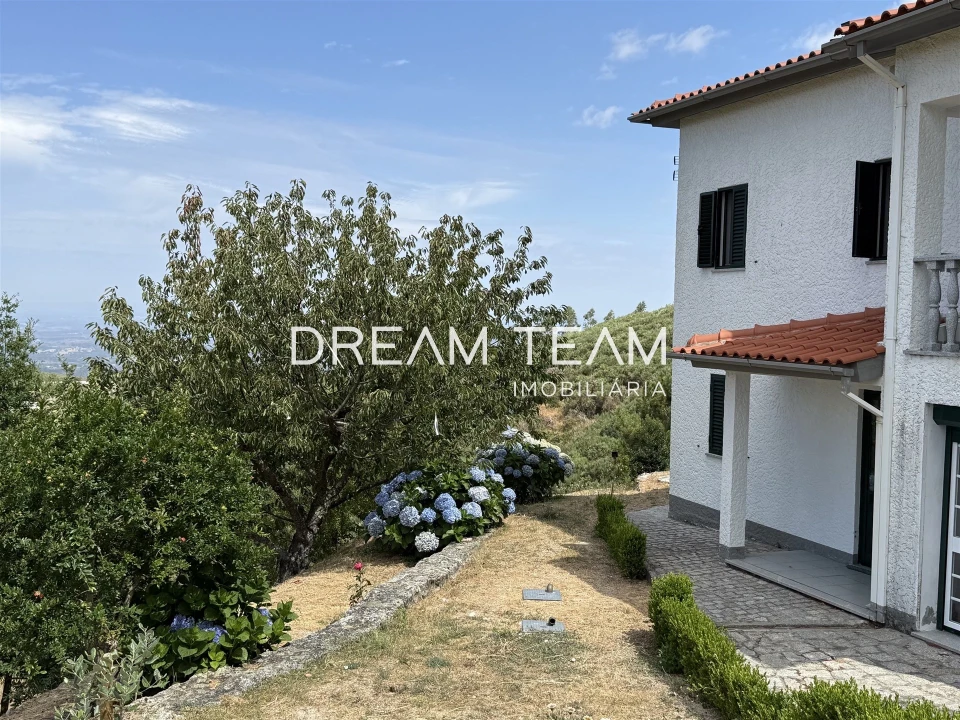Quinta T5 para Venda em Santa Marinha e São Martinho Foto 16