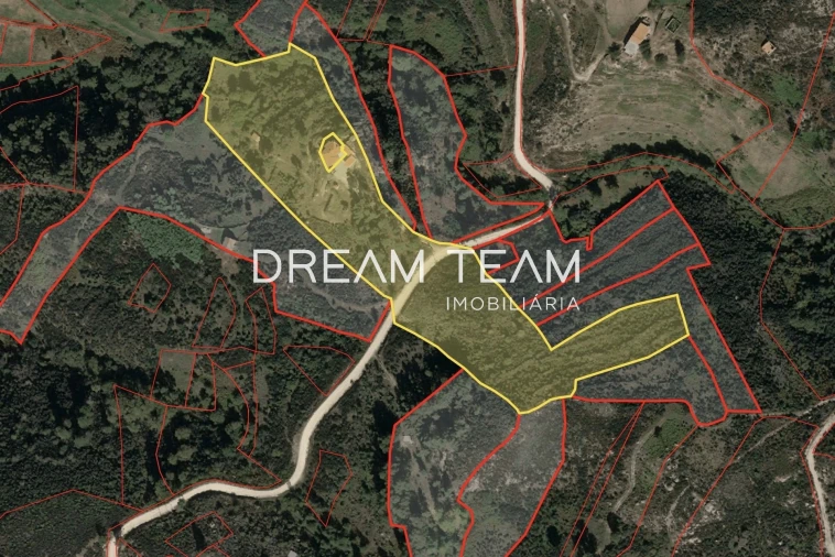 Quinta T5 para Venda em Santa Marinha e São Martinho Planta 1