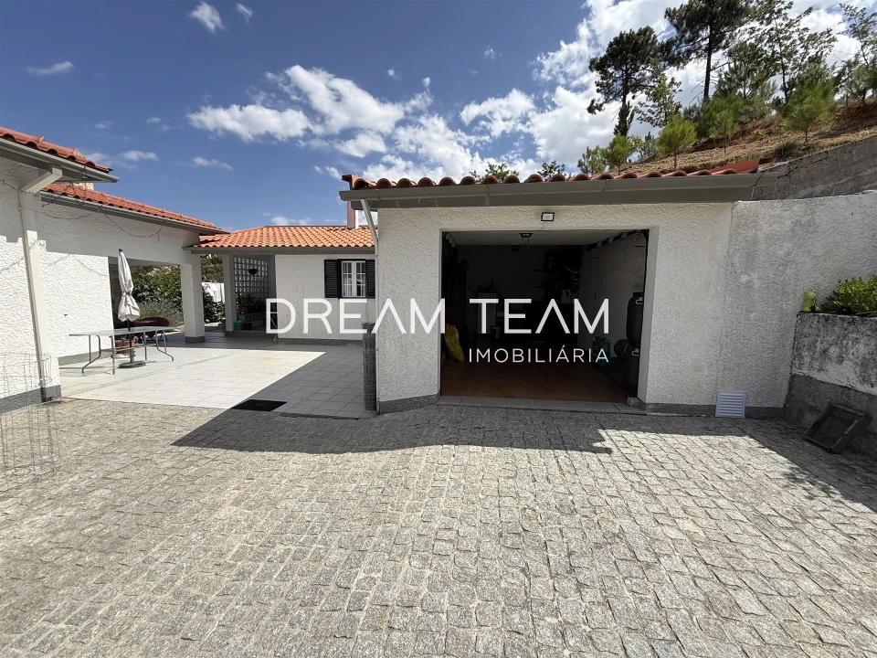 Quinta T5 para Venda em Santa Marinha e São Martinho Foto 20