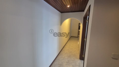 Apartamento T2 para Venda em Algueirão-Mem Martins