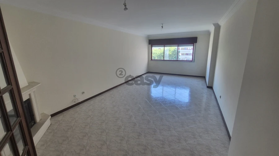 Apartamento T2 para Venda em Algueirão-Mem Martins Foto 7