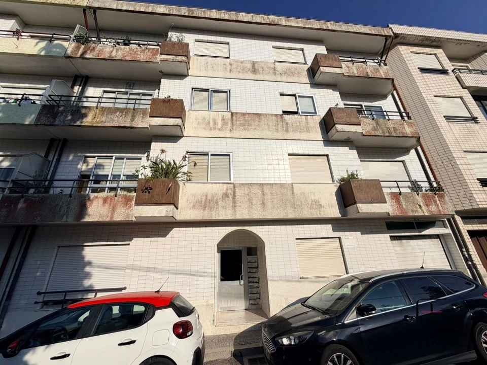 Apartamento T3 para Venda em Rio Tinto Foto 1