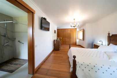 Apartamento T4 para Venda em Selho (São Cristovão)