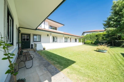 Apartamento T4 para Venda em Selho (São Cristovão)