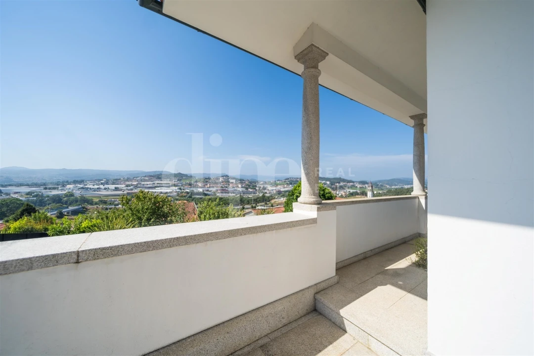 Apartamento T4 para Venda em Selho (São Cristovão) Foto 7