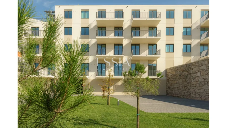 Apartamento T2 para Arrendamento em Cedofeita, Santo Ildefonso, Sé, Miragaia, São Nicolau e Vitória Foto 13