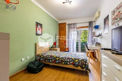 Apartamento T3 para Venda em Marvila, Ribeira Santarém, São Salvador, São Nicolau