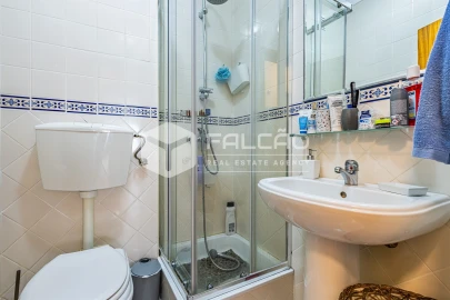 Apartamento T3 para Venda em Marvila, Ribeira Santarém, São Salvador, São Nicolau