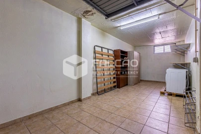 Apartamento T3 para Venda em Marvila, Ribeira Santarém, São Salvador, São Nicolau