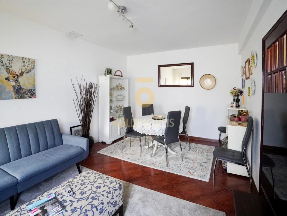 Moradia T2 para Venda em Banho e Carvalhosa Foto 4
