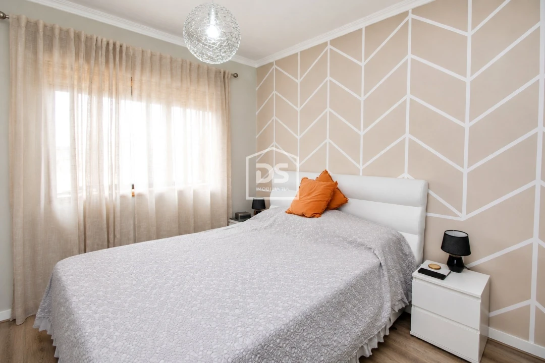 Apartamento T1 para Venda em Mafamude e Vilar do Paraíso Foto 12
