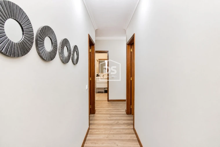 Apartamento T1 para Venda em Mafamude e Vilar do Paraíso Foto 19