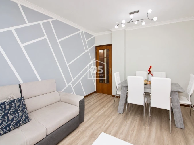 Apartamento T1 para Venda em Mafamude e Vilar do Paraíso Foto 5