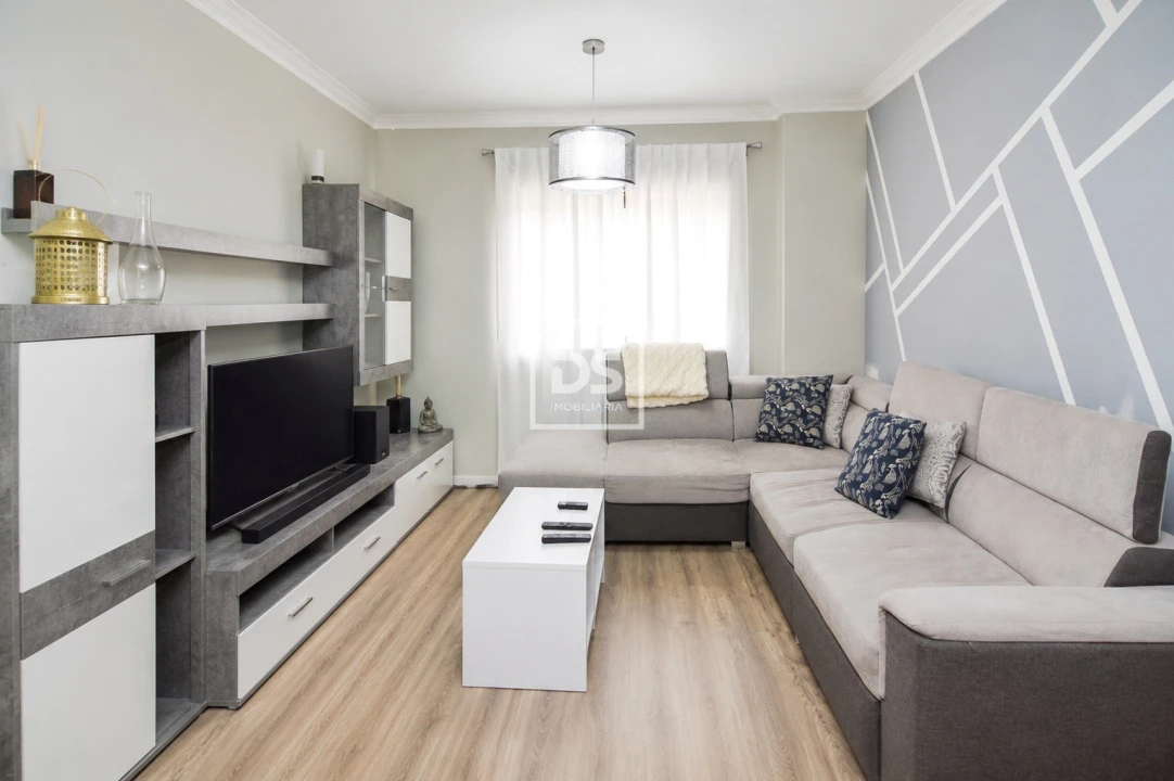 Apartamento T1 para Venda em Mafamude e Vilar do Paraíso Foto 3