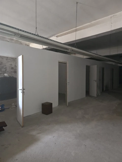 Armazém para Venda em Rio Mau