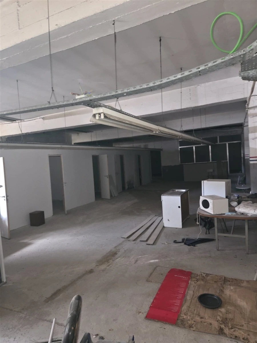 Armazém para Venda em Rio Mau Foto 2