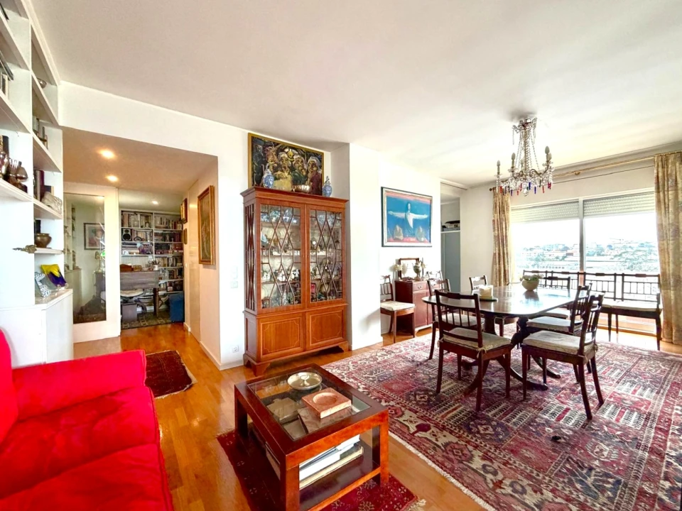 Apartamento T4 para Venda em Aldoar, Foz do Douro e Nevogilde Foto 4