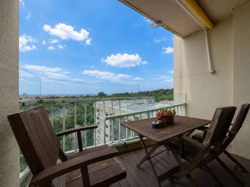 Apartamento T4 para Venda em Aldoar, Foz do Douro e Nevogilde Foto 3