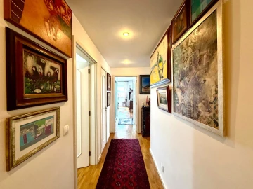 Apartamento T4 para Venda em Aldoar, Foz do Douro e Nevogilde