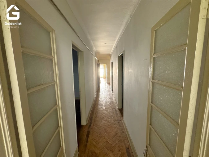 Apartamento T4 para Venda em Castelo Branco Foto 19
