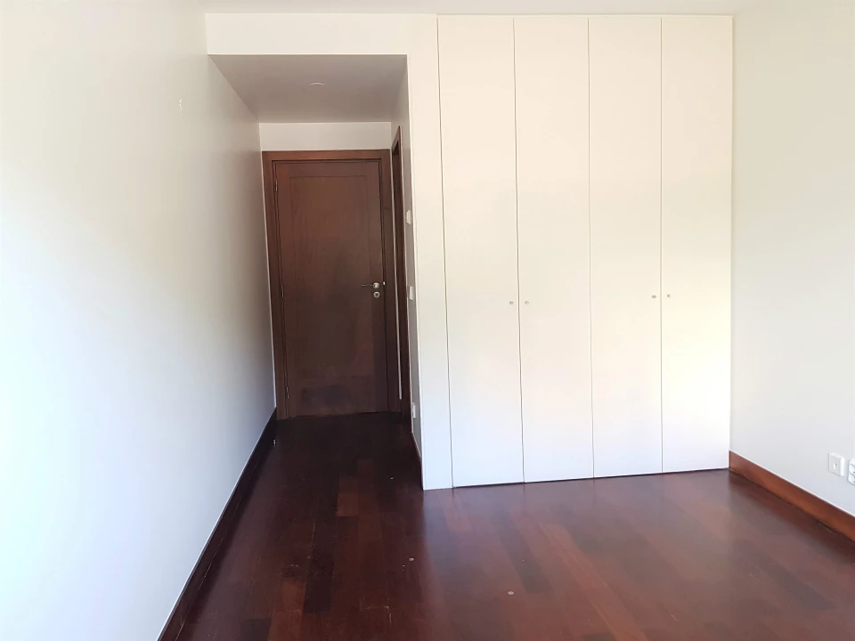 Apartamento T2 para Arrendamento em São Vicente (Braga) Foto 12