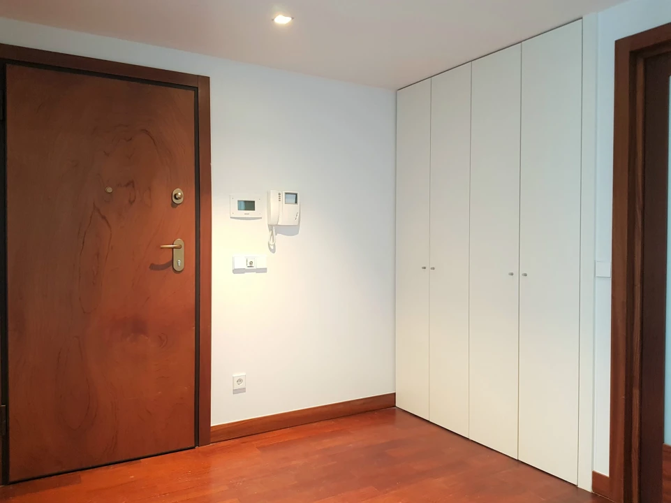 Apartamento T2 para Arrendamento em São Vicente (Braga) Foto 6