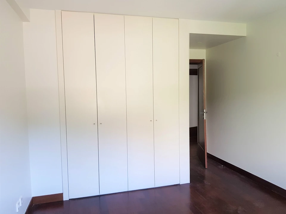 Apartamento T2 para Arrendamento em São Vicente (Braga) Foto 9