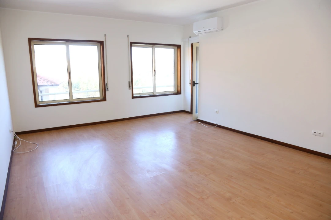 Apartamento T3 para Venda em Lustosa e Barrosas (Santo Estêvão) Foto 4