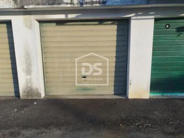 Apartamento T3 para Venda em Currelos, Papízios e Sobral