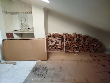 Apartamento T3 para Venda em Currelos, Papízios e Sobral