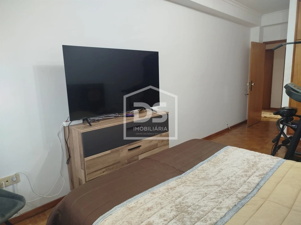 Apartamento T3 para Venda em Currelos, Papízios e Sobral Foto 81