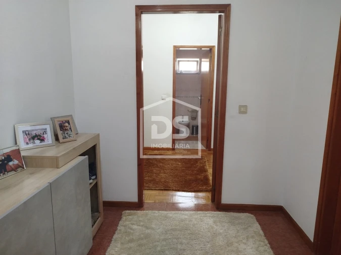 Apartamento T3 para Venda em Currelos, Papízios e Sobral Foto 54