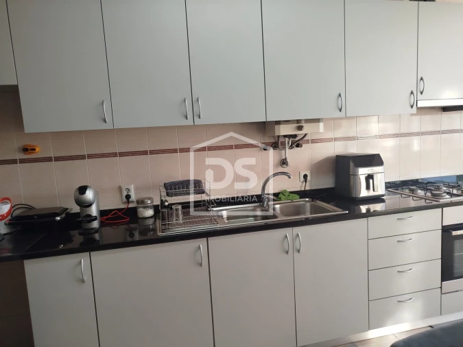 Apartamento T3 para Venda em Currelos, Papízios e Sobral Foto 30