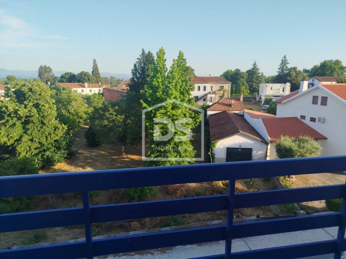 Apartamento T3 para Venda em Currelos, Papízios e Sobral Foto 38