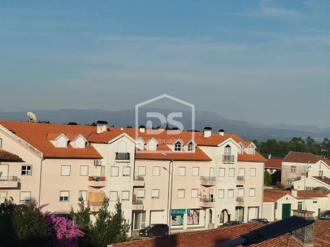 Apartamento T3 para Venda em Currelos, Papízios e Sobral Foto 32