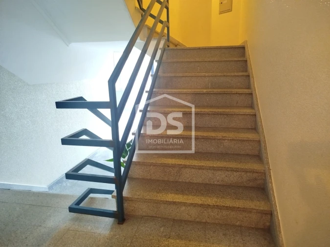 Apartamento T3 para Venda em Currelos, Papízios e Sobral Foto 6
