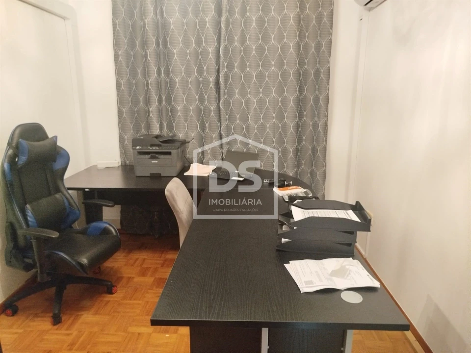 Apartamento T3 para Venda em Currelos, Papízios e Sobral Foto 57